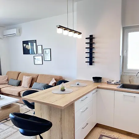 Sunny View Apartament