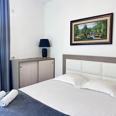 Sunny View Apartament Saranda